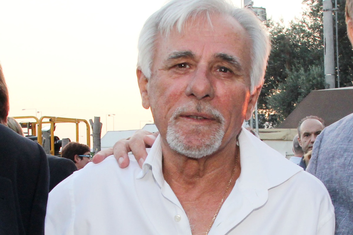 Έφυγε από τη ζωή ο Σπύρος Καρατζαφέρης