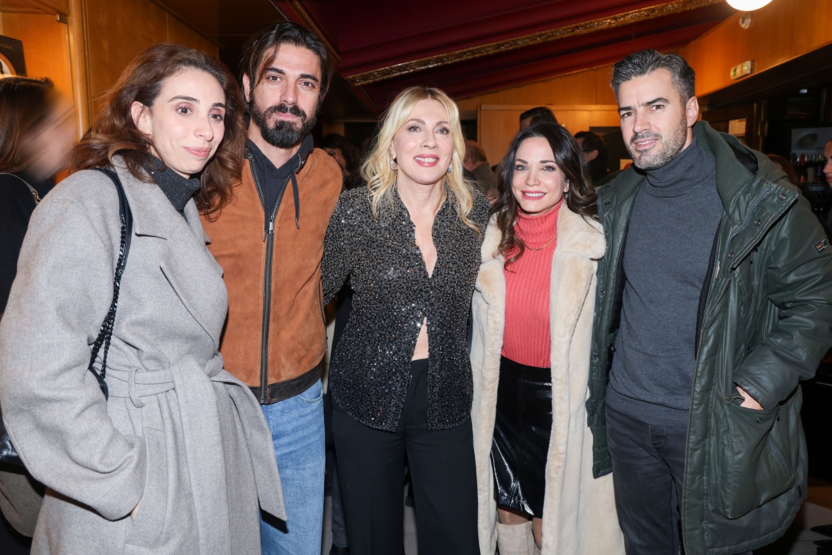 Η πρώτη πρεμιέρα της Σμαράγδας Καρύδη χωρίς τον Αθερίδη μετά τον χωρισμό τους