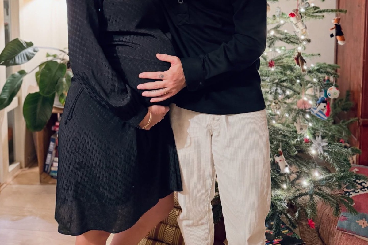 Ανακοίνωσαν πως περιμένουν παιδί – Για ποιο ζευγάρι πρόκειται;