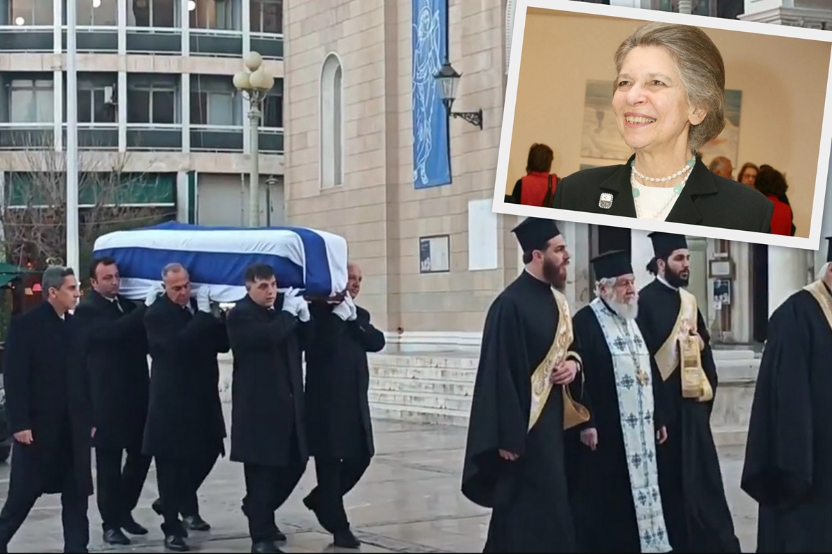 Η σορός της πριγκίπισσας Ειρήνης σε λαϊκό προσκύνημα στο παρεκκλήσι της Μητρόπολης Αθηνών