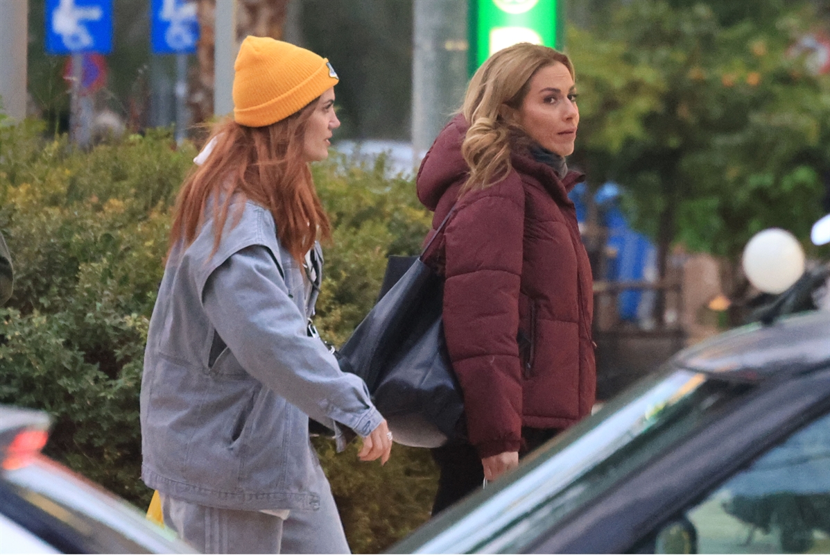 Μαίρη Συνατσάκη - Ντορέττα Παπαδημητρίου: Για ψώνια στη Γλυφάδα