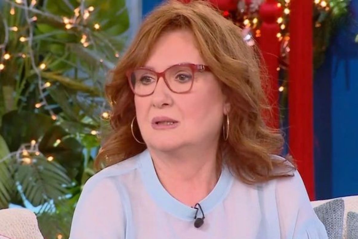 Φωτεινή Ντεμίρη: «Για τόσα χρόνια δεν υπήρχα - τώρα έχω ξαναβρεί τον εαυτό μου»