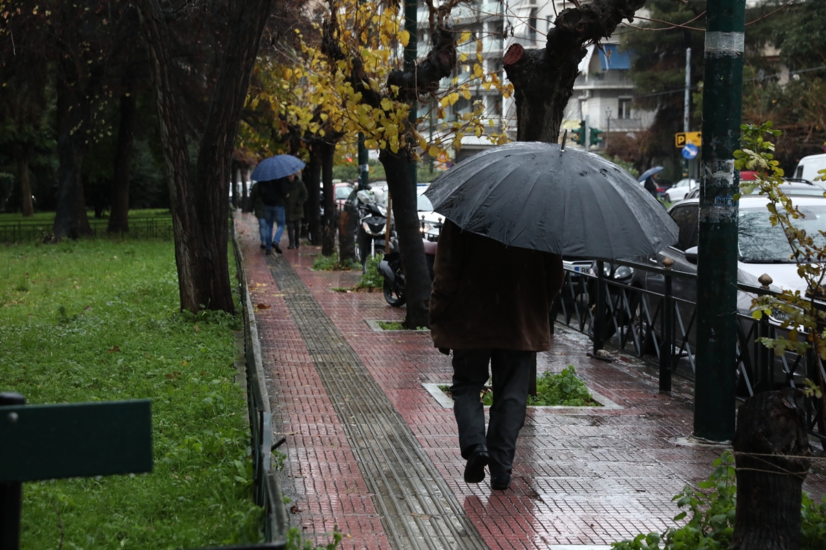 Αλλάζει ο καιρός - Βροχές, βοριάδες και πτώση της θερμοκρασίας
