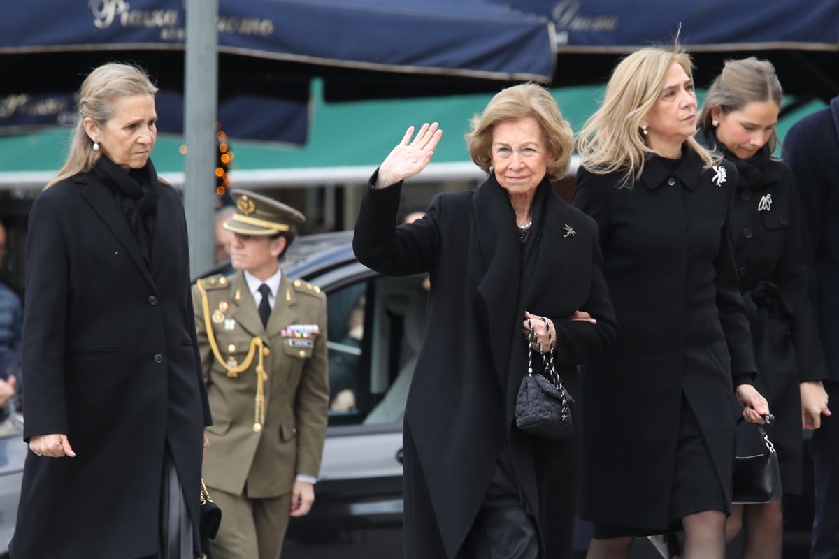 Το τελευταίο αντίο στην πριγκίπισσα Ειρήνη