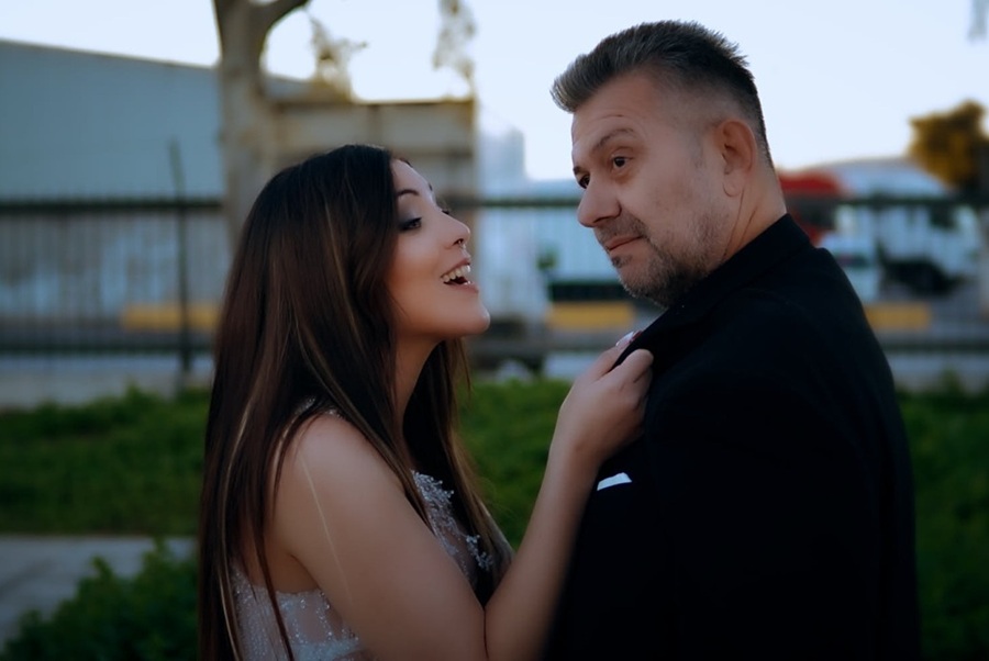 Ντουέτο - έκπληξη των Ματθαίου Γιαννούλη και Ιουλίας Κουκουβέ!