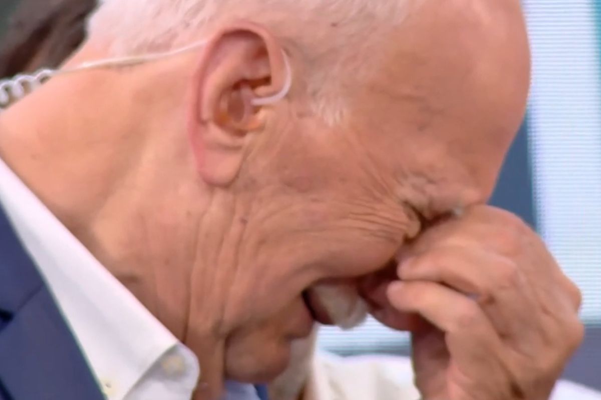 Το προφητικό “αντίο” του Γιώργου Παπαδάκη: «Καλημέρα Ελλάδα, για τελευταία φορά»