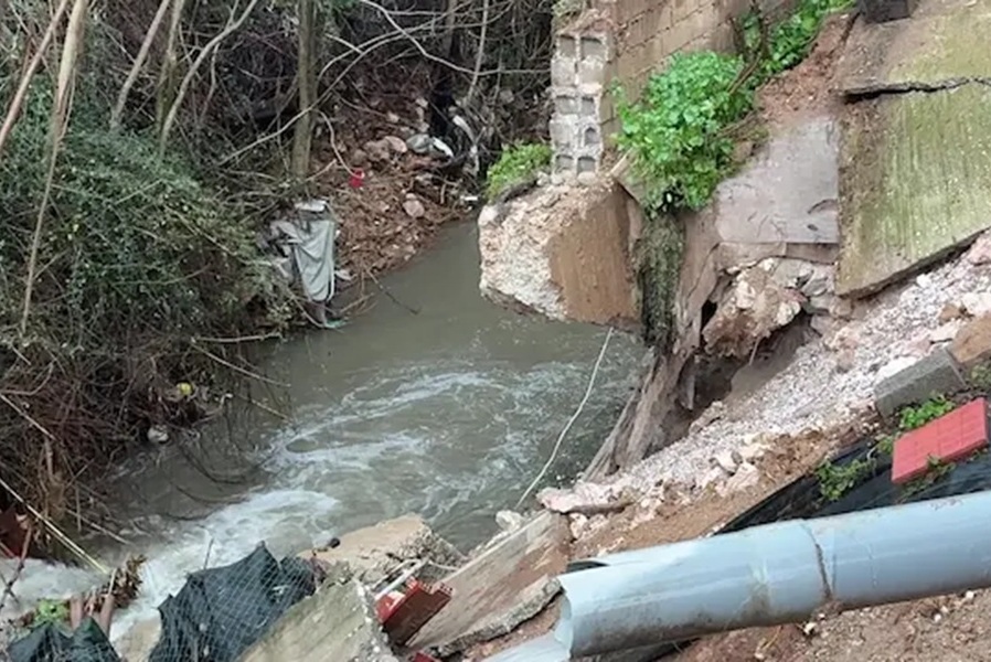 Ρέμα Πικροδάφνης: Τα σπίτια που εκκενώθηκαν στον Άγιο Δημήτριο