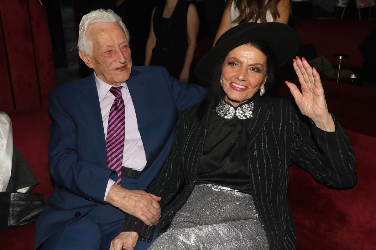 Έφυγε ο Πύρρος Αναγνωστόπουλος - 27 χρόνια το «άλλο μισό» της Ζωζώς Σαπουντζάκη