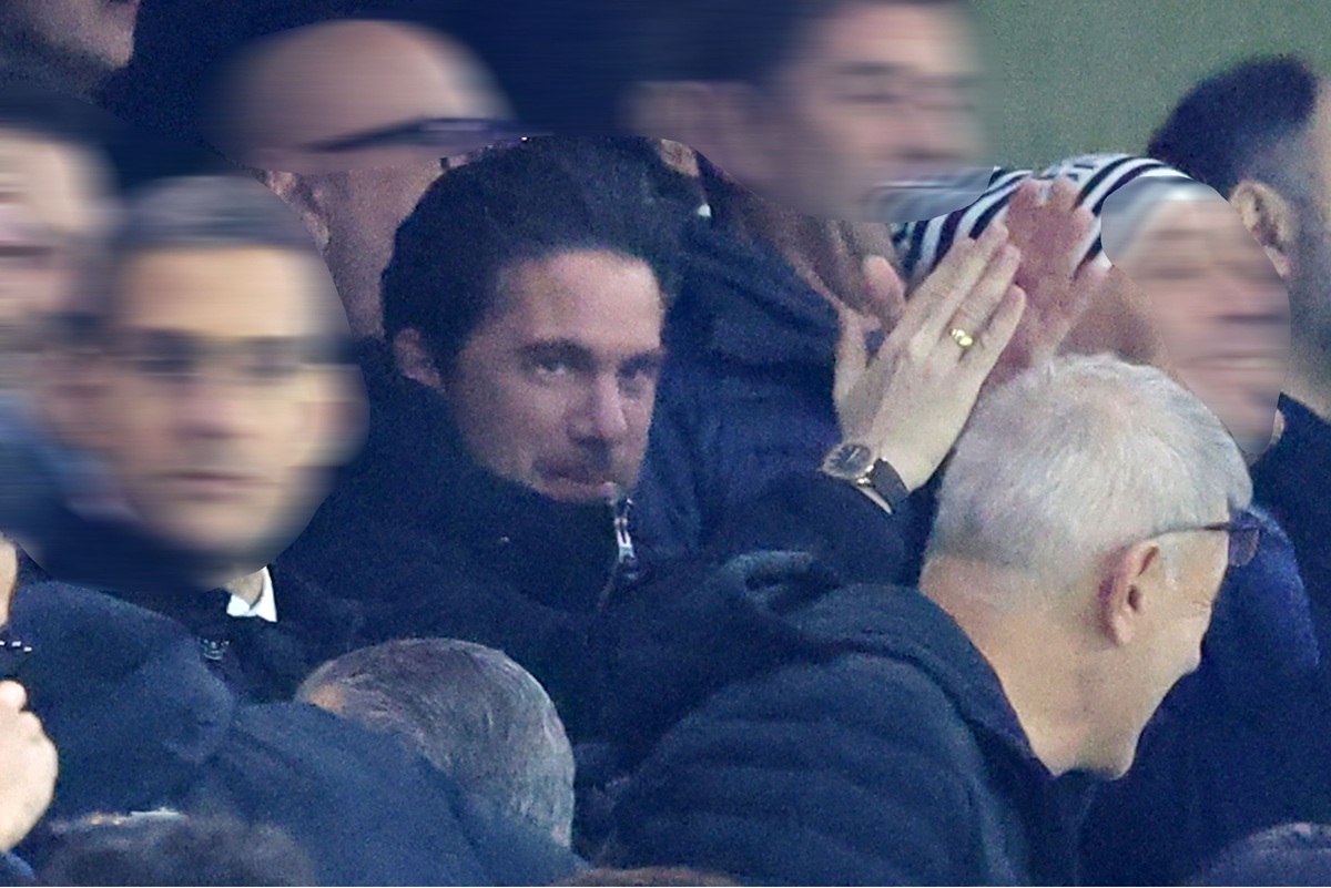 Ο Νίκος Οικονομόπουλος στο γήπεδο - Τα χειροκροτήματα από τις κερκίδες!