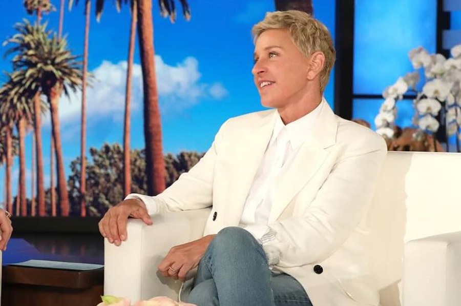 Τέλος η αυτοεξορία της Ελεν ΝτιΤζένερις