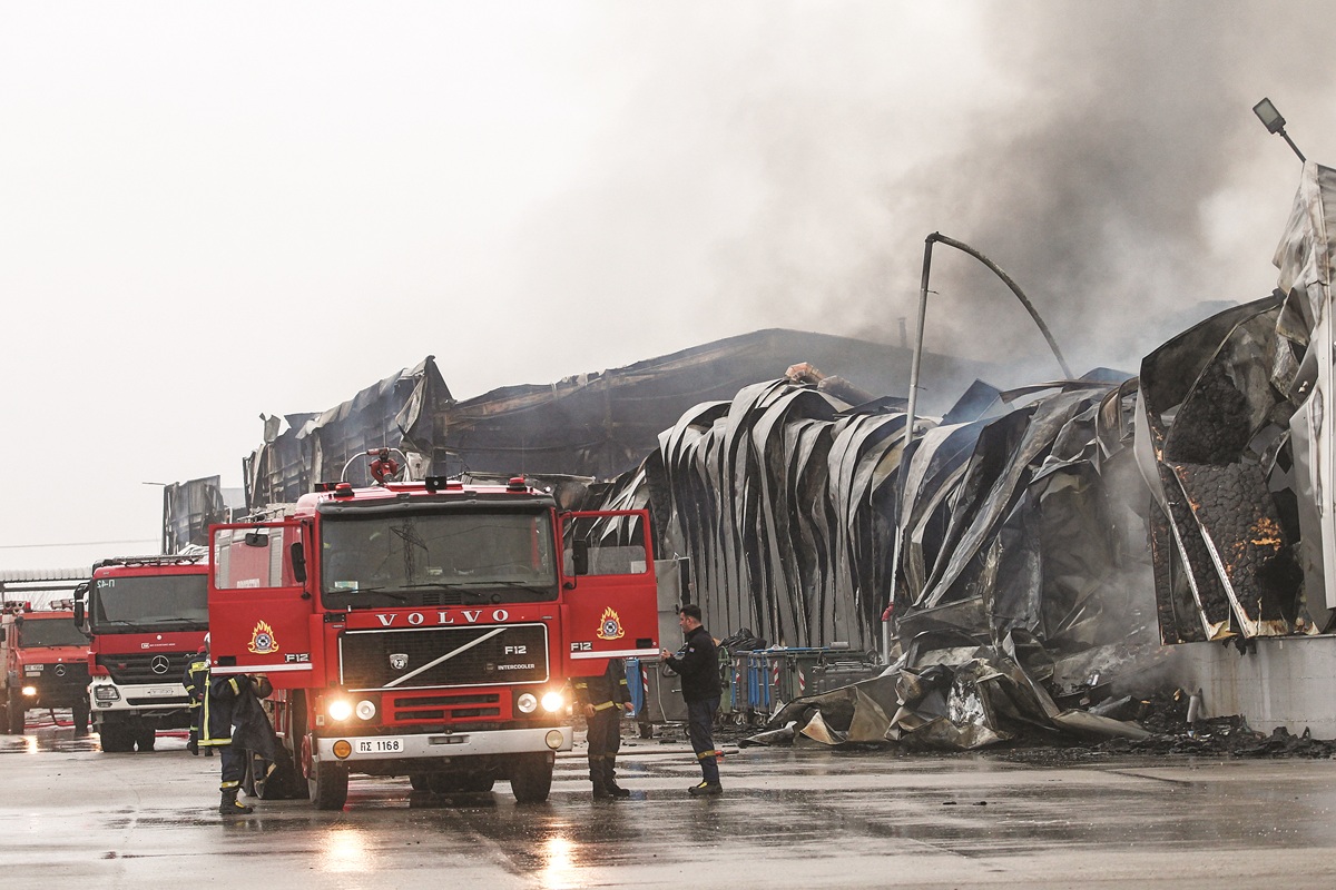 Τραγωδία με αποδείξεις - Restart στις έρευνες για τη φονική έκρηξη στο εργοστάσιο της «Βιολάντα»