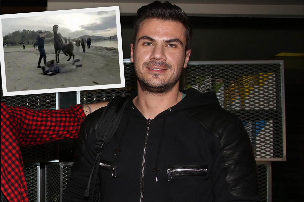 Ατύχημα για τον Άκη Πετρετζίκη – Έπεσε από άλογο σε γυρίσματα και τραυματίστηκε