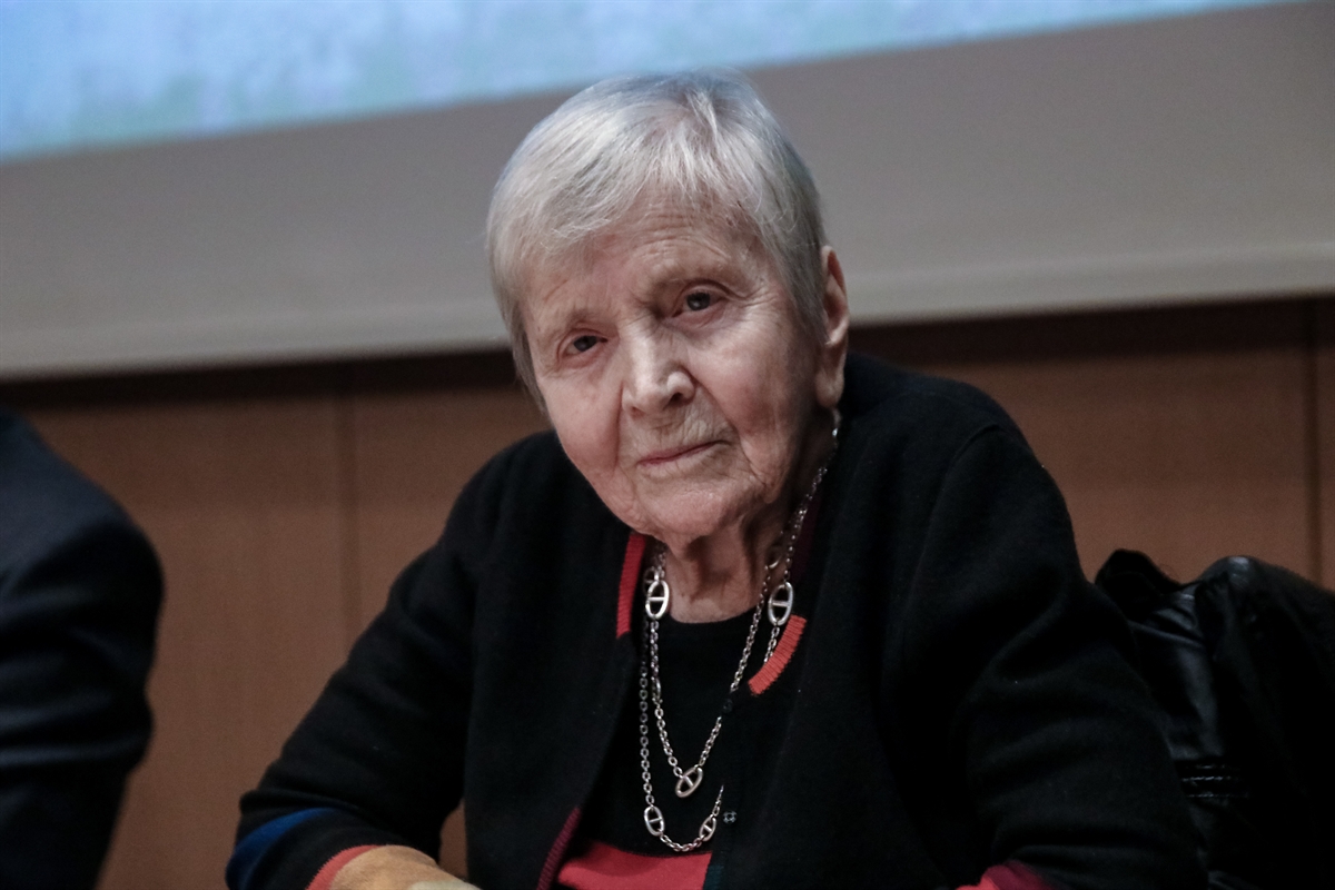 Έφυγε η Ελένη Γλύκατζη - Αρβελέρ