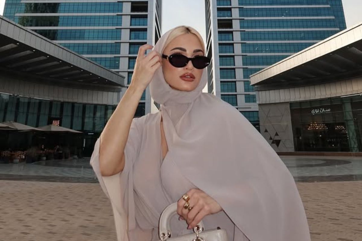 Ιωάννα Τούνη: Έλληνες στη Σαουδική Αραβία την κατήγγειλαν στις Αρχές Ανθρωπίνων Δικαιωμάτων για αναρτήσεις της