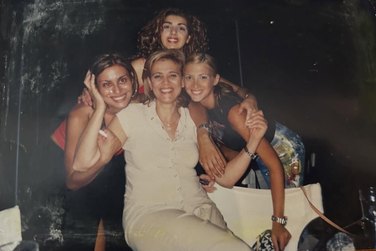 Νίκη Κάρτσωνα: «Τύχη και ευλογία να είσαι κόρη της. Καλό παράδεισο μαμά»