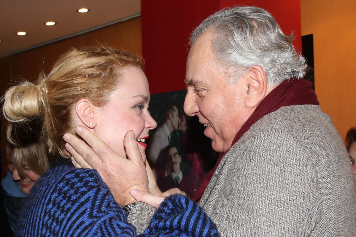 Πένθος για τη Λένα Παπαληγούρα: Πέθανε ο πατέρας της