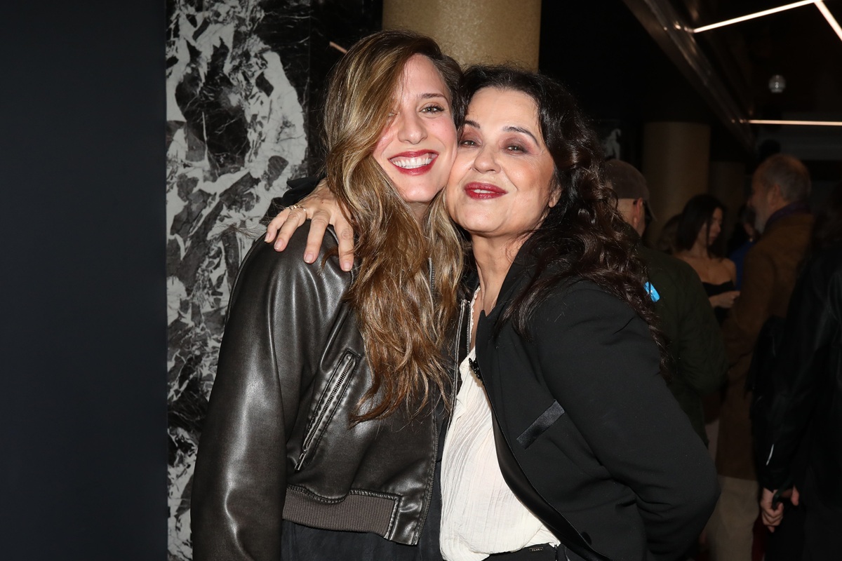 Η καλή πεθερά Μαρία Τζομπανάκη – Πόζαρε αγκαλιά με τη νύφη της, Γεωργία Κρασσά