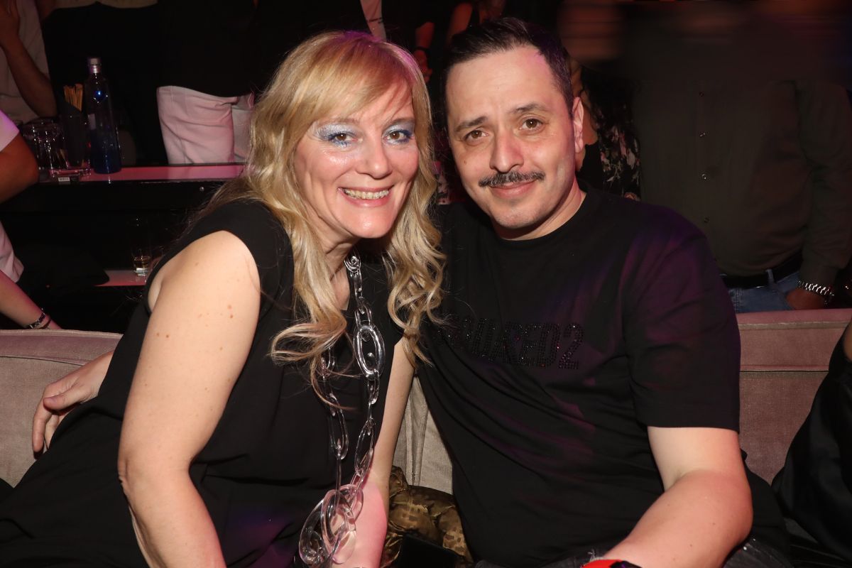 Αλέξανδρος Τσουβέλας: «Με την γυναίκα μου είμαστε μαζί γιατί… δεν έχουμε πολλή επαφή»