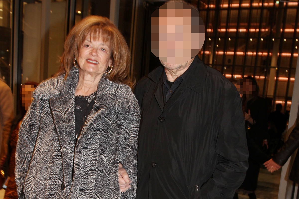 Βραδινή έξοδος για Έλληνα παρουσιαστή με τη σύζυγό του