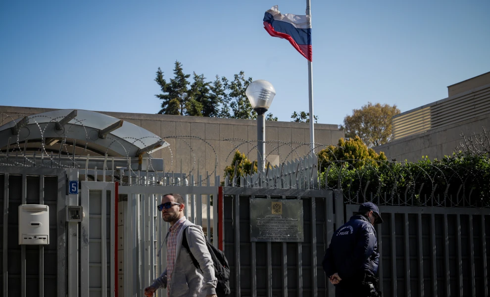 Αναστάτωση στο Χαλάνδρι: Ελεγχόμενη έκρηξη κοντά στο ρωσικό προξενείο