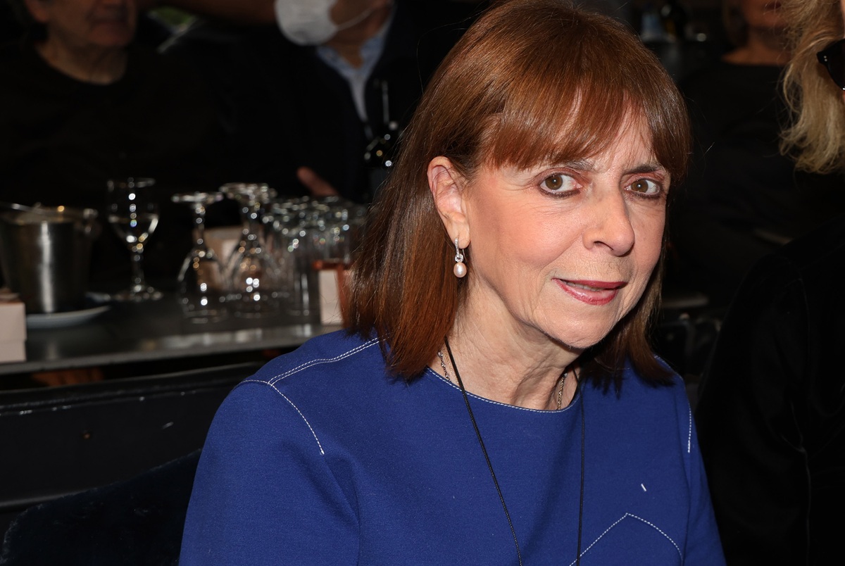 Με νέο look στα μαλλιά η Κατερίνα Σακελλαροπούλου