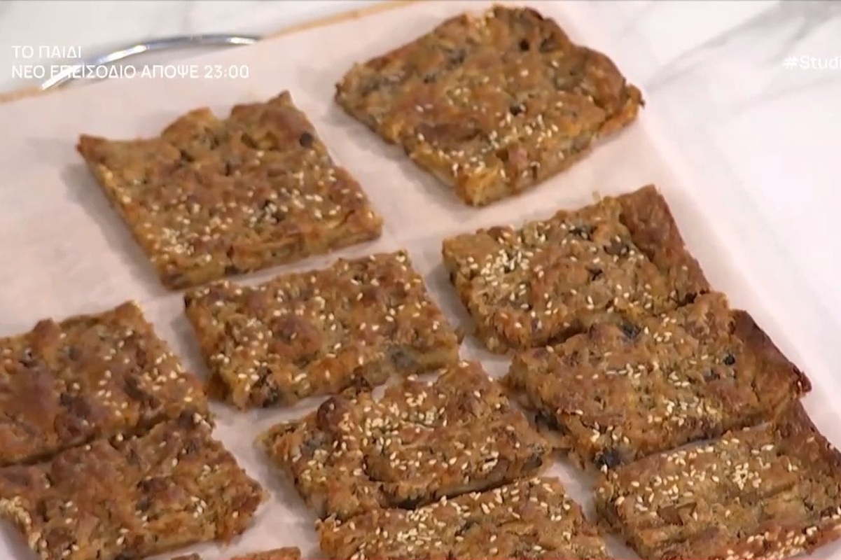 Ο Σταύρος Βαρθαλίτης έφτιαξε νηστίσιμη μανιταρόπιτα χωρίς φύλλο