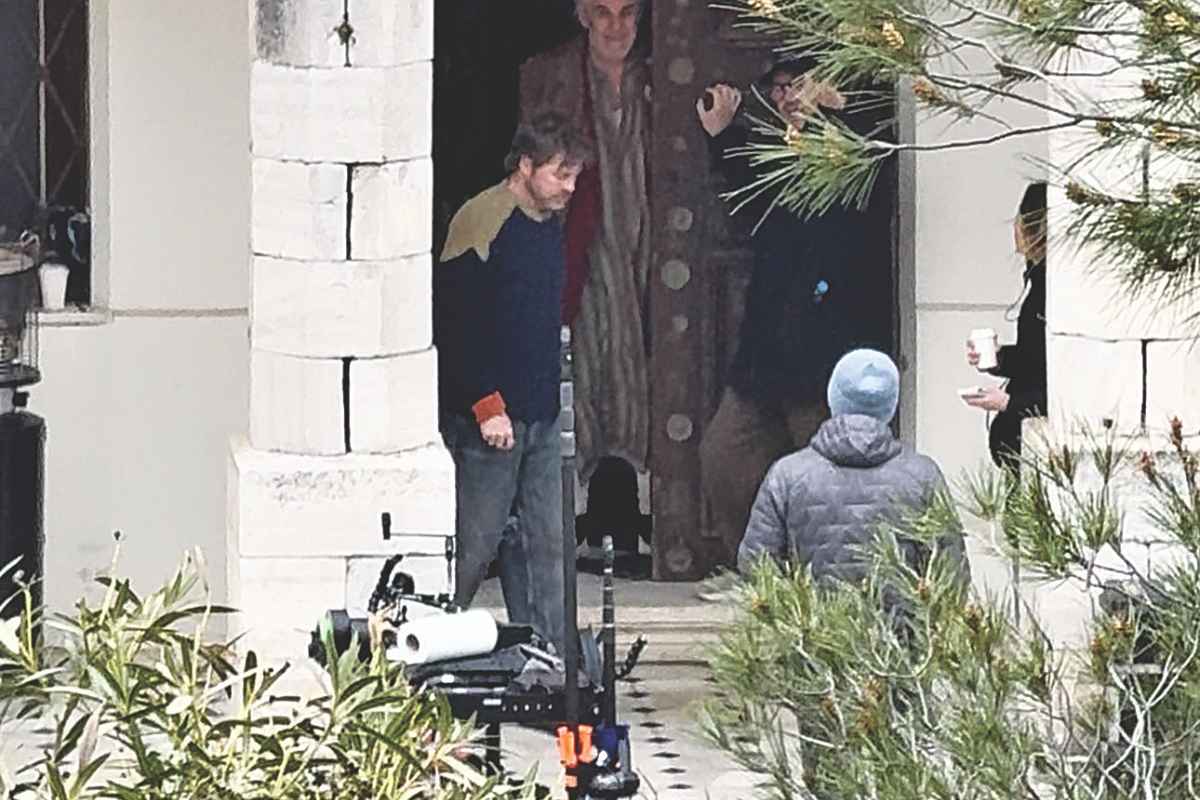 «Δούκας» Μπραντ Πιτ με την 24ωρη «συνοδεία» της Espresso