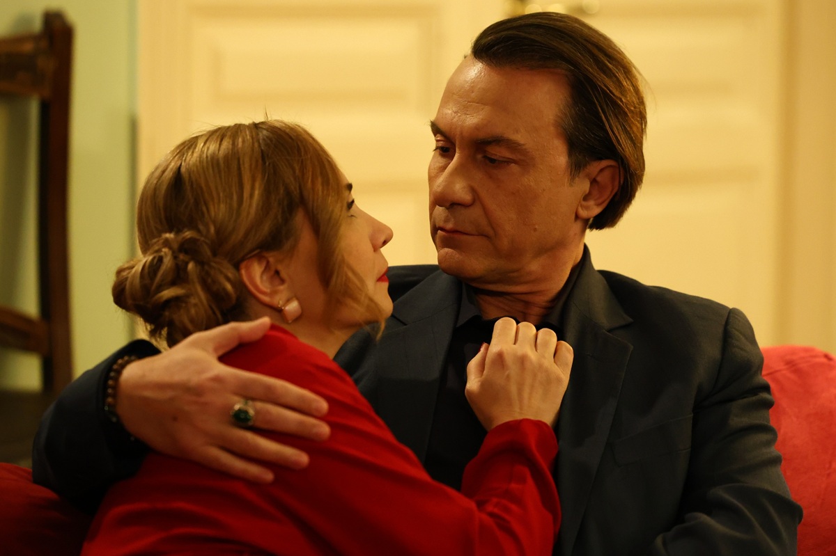 Δημήτρης Αλεξανδρής - Στεφανί Καπετανίδη: Οι αποκαλύψεις για τη σειρά «Να μ’αγαπάς»