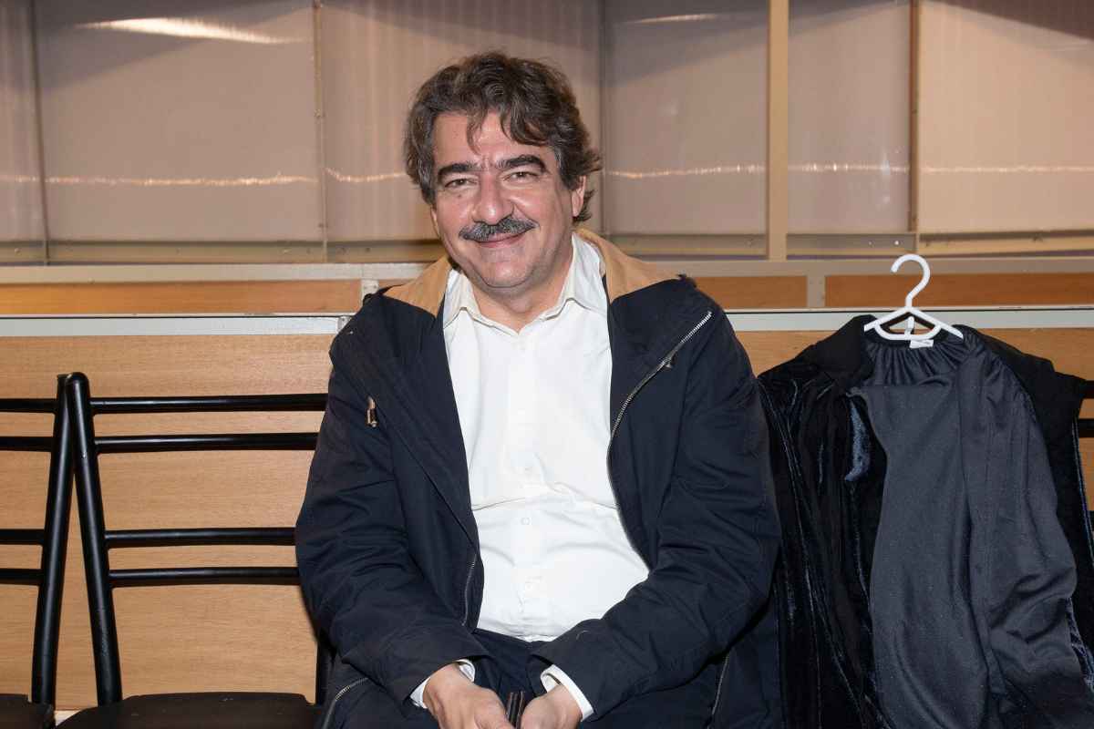 Γιάννης Δρακόπουλος για «Το σόι σου»: «Την πρώτη ημέρα των γυρισμάτων “κάηκε” ο εγκέφαλός μου»