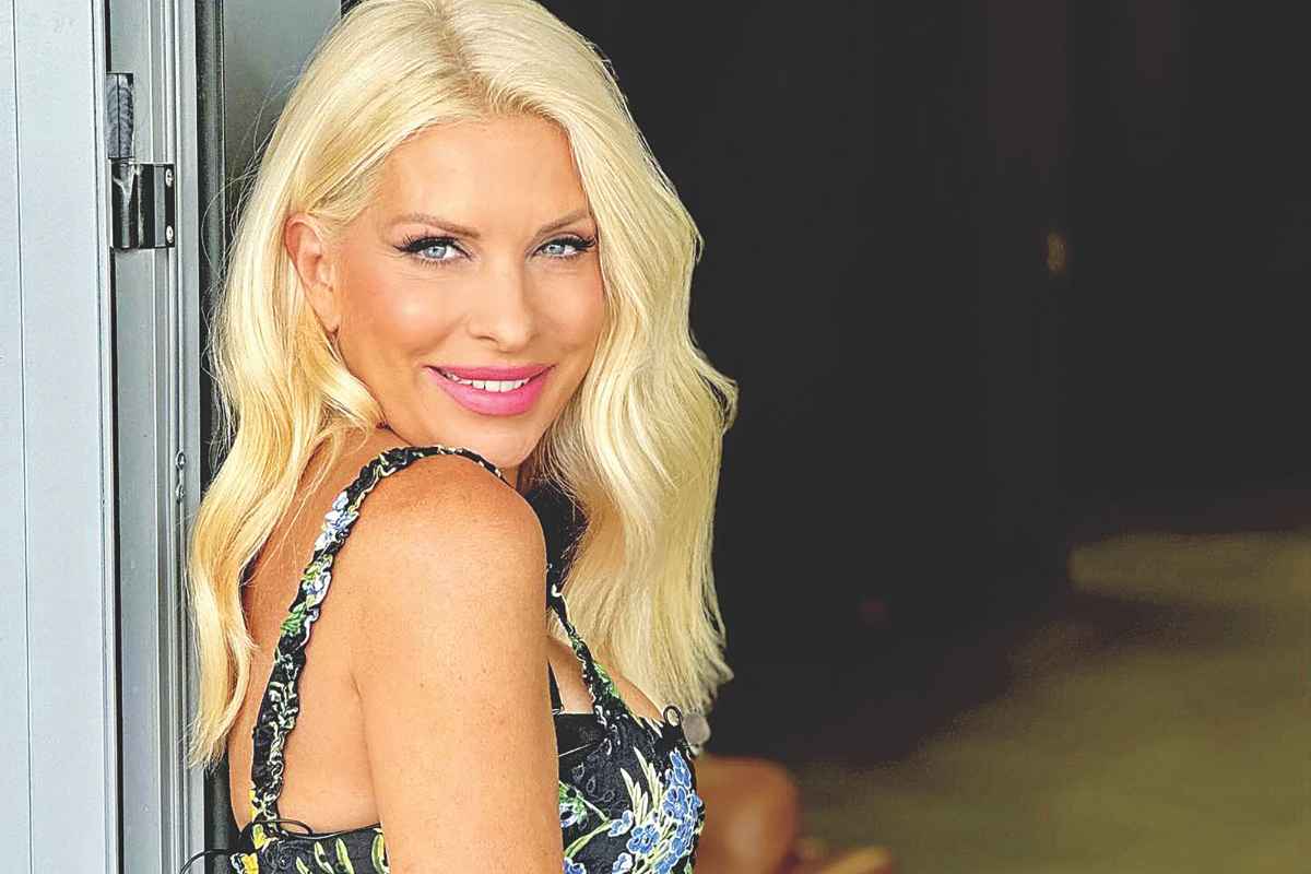 «Χρυσάφι» στα πόδια της Ελένης