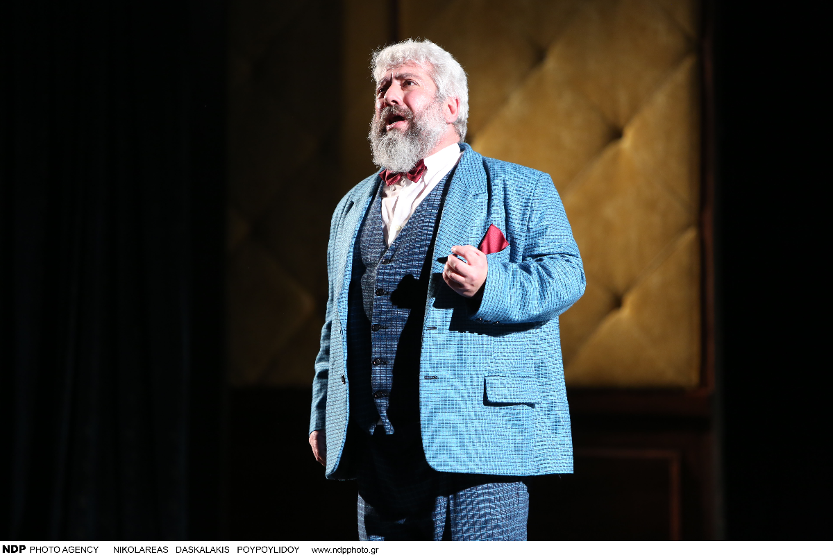 Δημήτρης Φραγκιόγλου: «Στις βιντεοκασέτες έπαιξα δίπλα σε μεγαθήρια όπως η Βλαχοπούλου και ο Ηλιόπουλος»