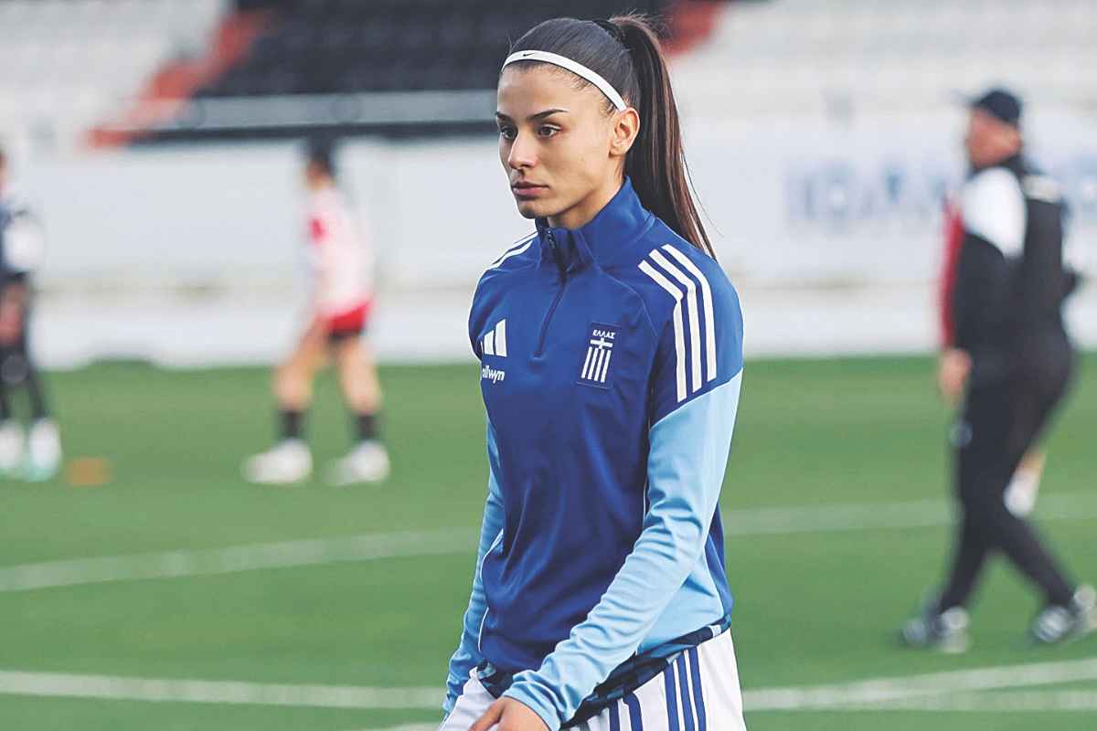 Ηλεκτρασόκ στα γαλανόλευκα