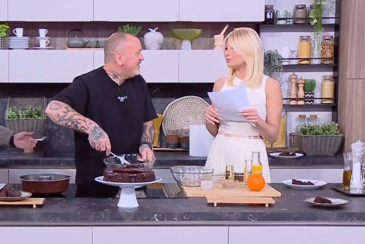 Σκαρμούτσος σε Σκορδά: «Σταμάτα να τρως έχεις και γάμο» - Η αντίδρασή της