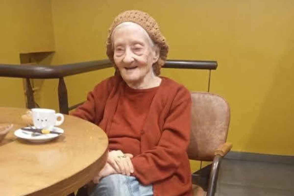 Η «Κατερίνα» από τα «Κόκκινα Φανάρια» μπήκε σε οίκο ευγηρίας