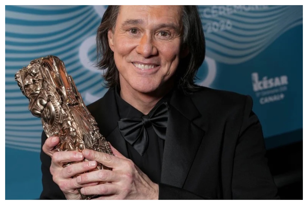 O κύβος ερρίφθη: Η εμφάνιση του Τζιμ Κάρει που βάζει τέλος στις φήμες περί...''σωσία''