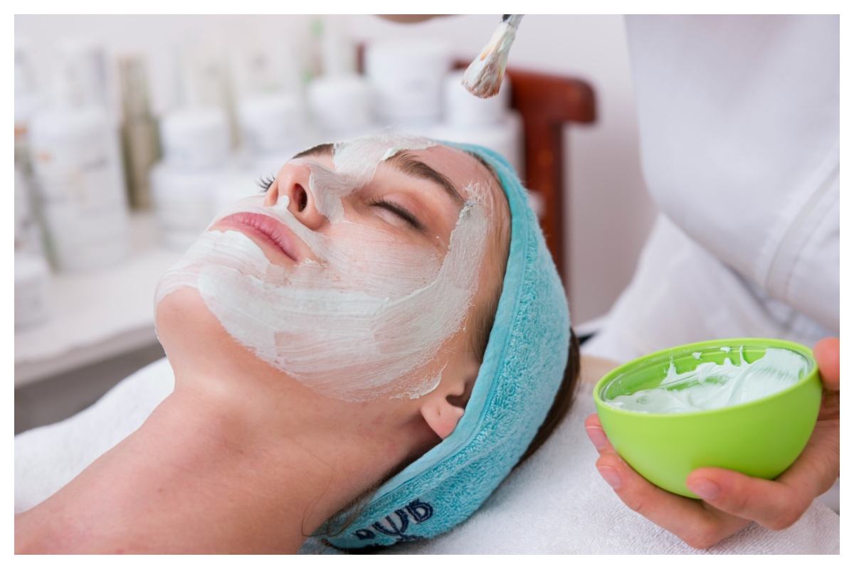 DIY: Φωτεινή επιδερμίδα με σπιτικά υλικά!