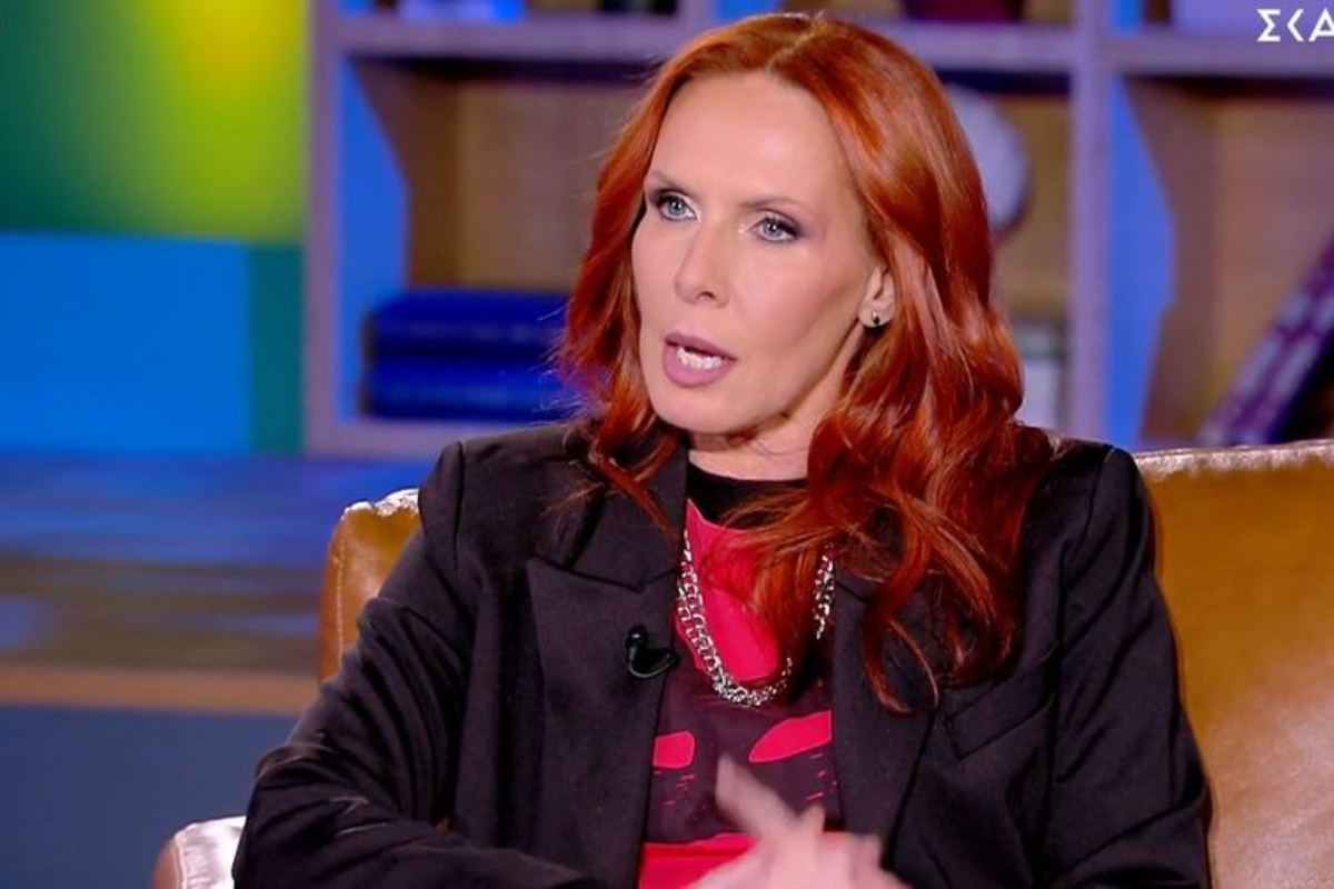 Εβελίνα Παπούλια: «Το σενάριο του Σ’ αγαπώ Μ’ αγαπάς ήταν χάλια – Το απορρίψαμε πολλοί»