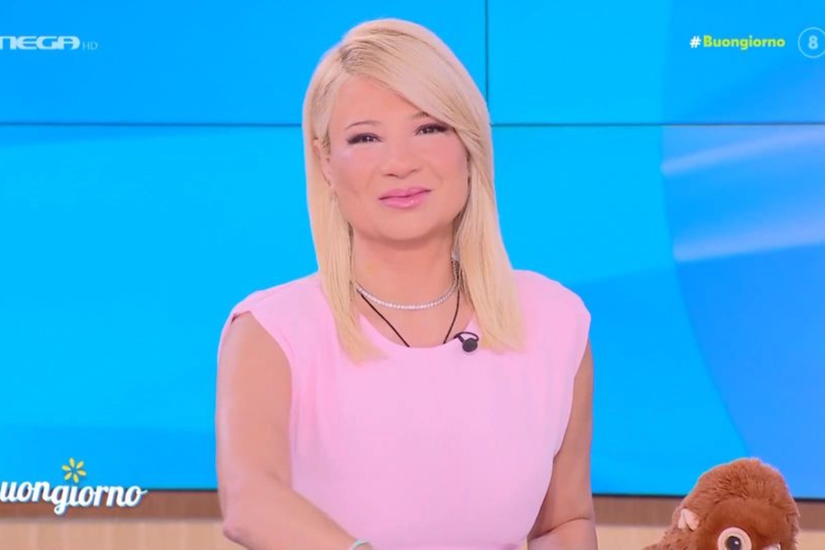 Φαίη Σκορδά: Τι ζήτησε να στείλουν on air στην Κατερίνα Καινούργιου;