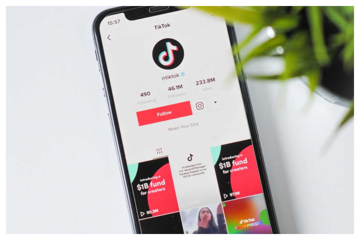 Τα TikTok trends που αξίζει να δοκιμάσεις αυτή τη σεζόν!