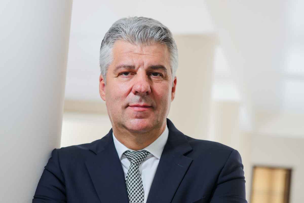 «Μας απειλεί το Δημογραφικό»: Τετ α τετ με τον Χριστόδουλο Τοψίδη